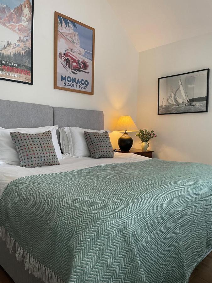 Stunning Cabin With Incredible Views Near Goodwood Rogate Extérieur photo